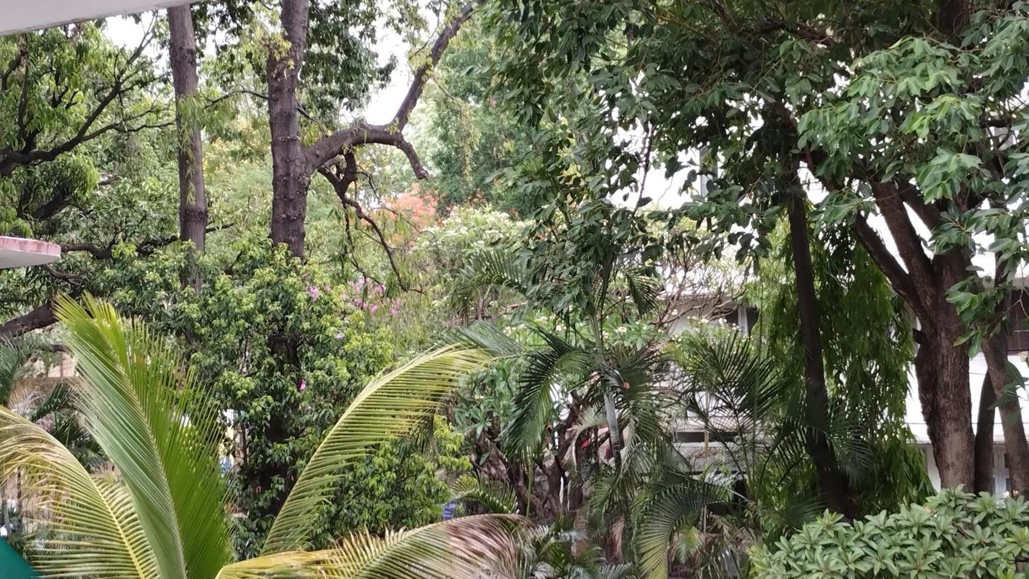 Madhav Bhavan Guest House Pune Dış mekan fotoğraf