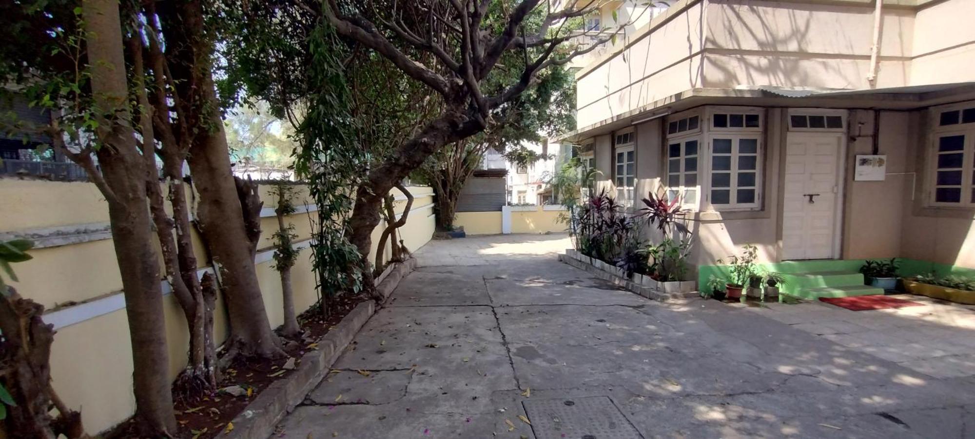 Madhav Bhavan Guest House Pune Dış mekan fotoğraf